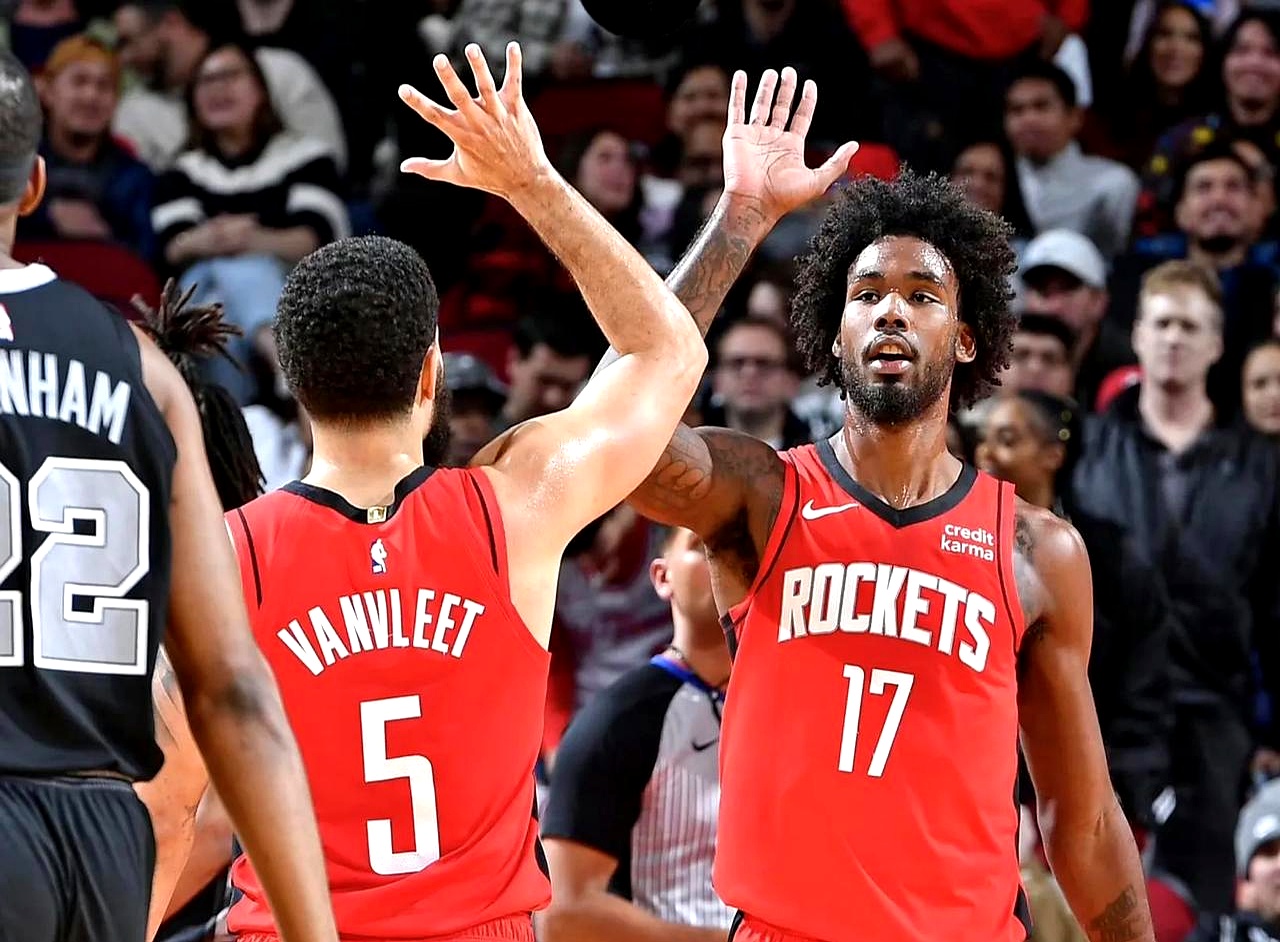 特伦特受伤：皇家马德里的右路危机