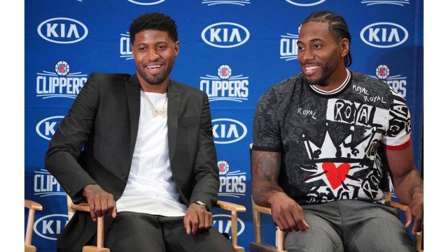 突发消息：曼联已解雇主帅鲁本·阿莫林！[@David_Ornstein] #mufc 来源：The United Stand突发消息：曼联已解雇主帅鲁本·阿莫林！[@David_Ornstein] #mufc 来源：The United S