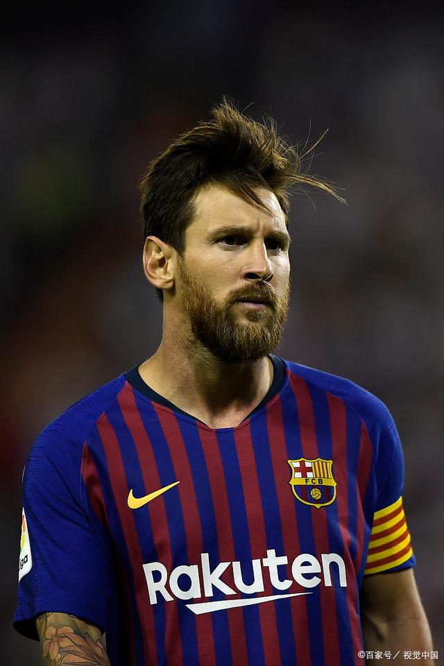 巴尔韦德长传 贡萨洛凌空抽射再下一城