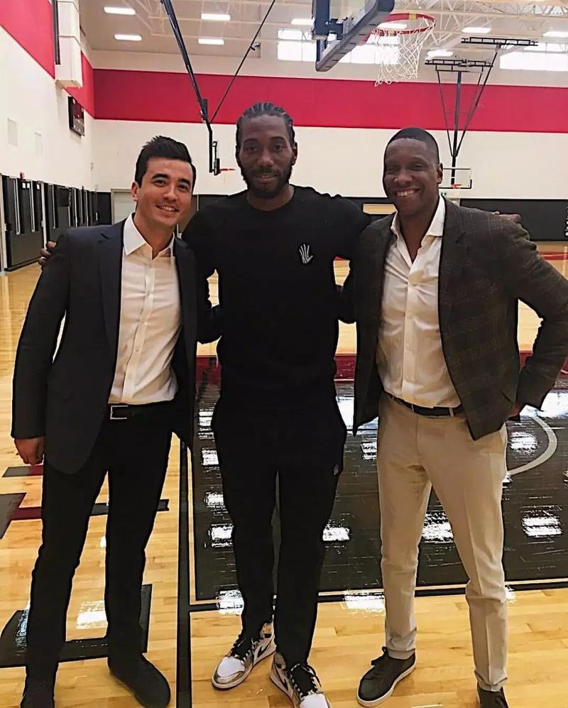 38分，7记三分，斩鹿刀出鞘！提前开启季后赛模式！詹姆斯潇洒离场