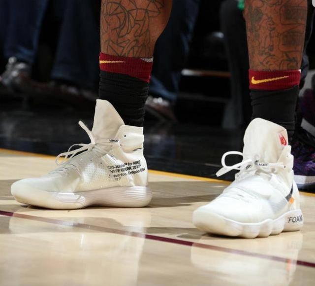 火箭终于赢球，杜兰特28+10+4，申京23+7+11，阿门23+5+2